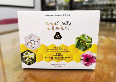 02/ Royal Jelly Packaging